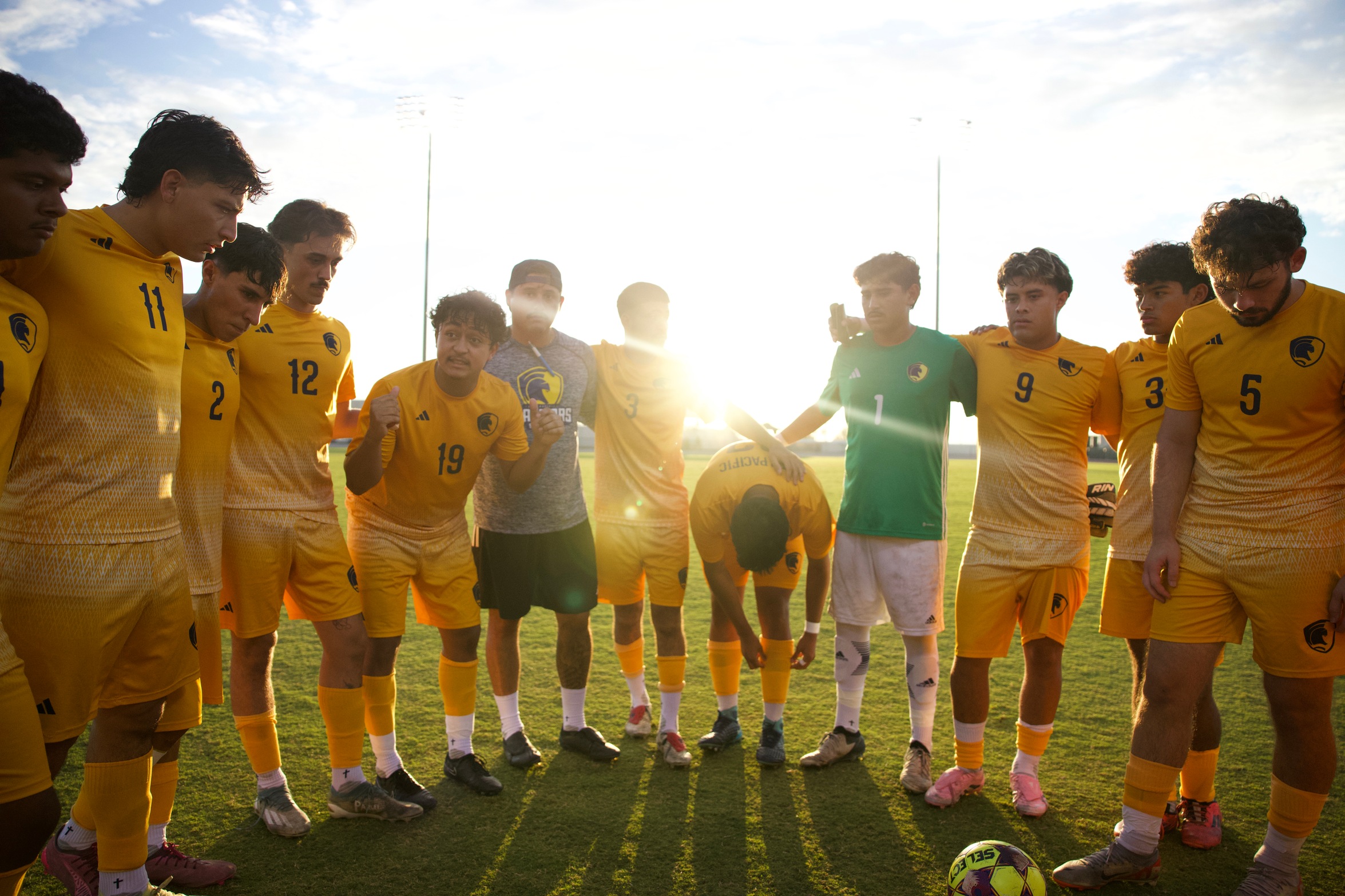 Warriors Earn First GSAC Point in Draw with Hope International