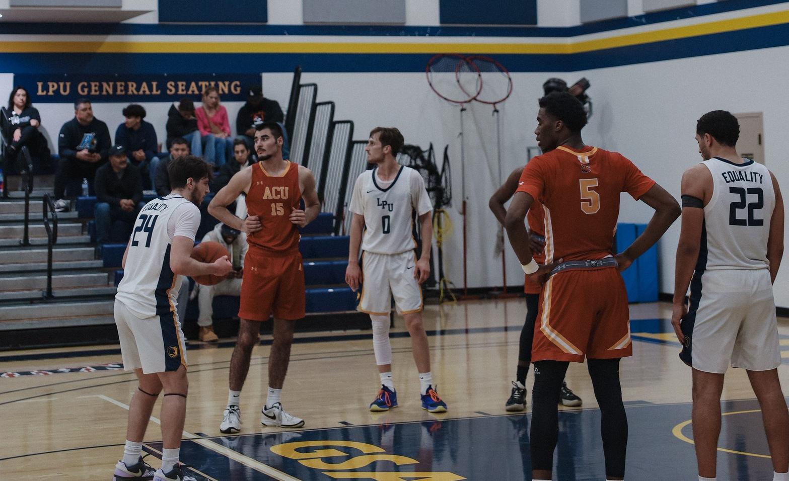 Warriors Come From Behind to Defeat Spirit